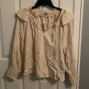Women’s Old Navy top. Never worn.